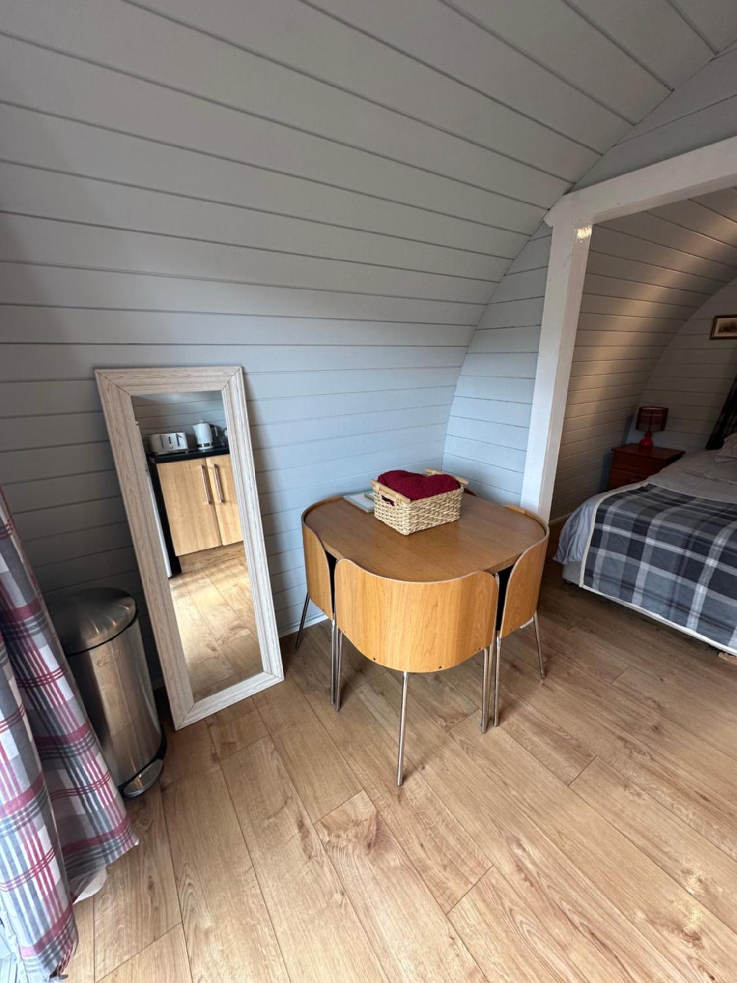 Glamping Life Retreat Daire Nantmel Dış mekan fotoğraf
